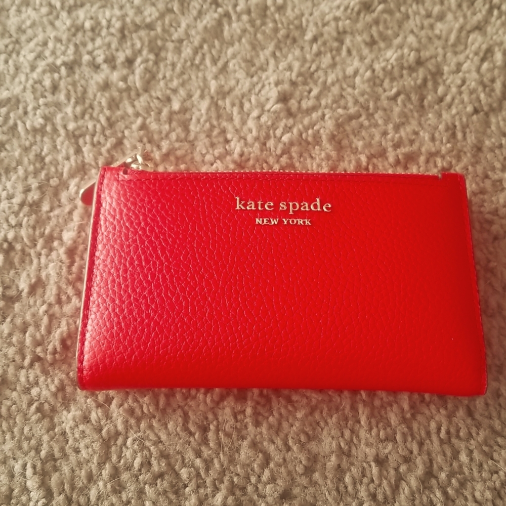 SOLD! Small Kate Spade bifold wallet